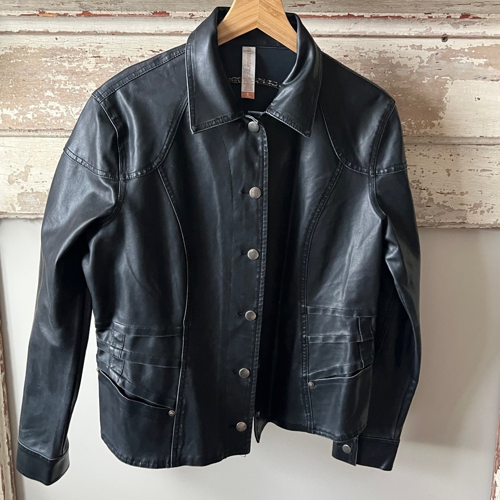 NEW! NO BOUNDARIES Faux Leather Jacket in Black XL (15-17)